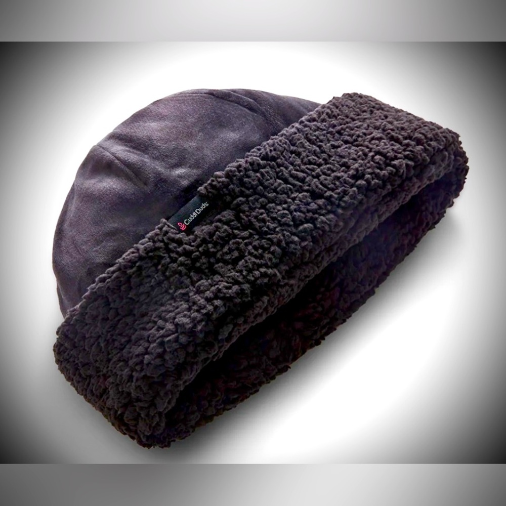NWOT Double Plush Velour Hat with Sherpa Cuff